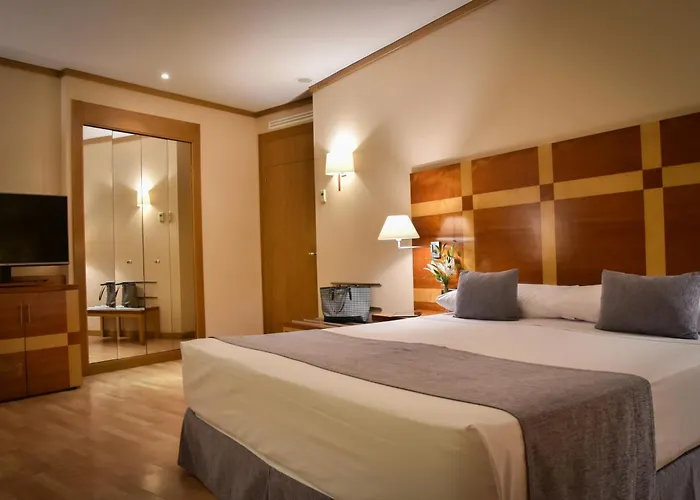 Senator Parque 4*