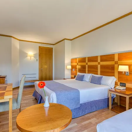 Senator Parque 4*