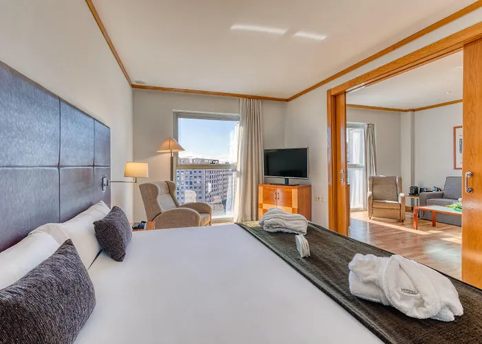 Hotel Senator Parque 4*