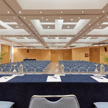 Senator Parque Otel