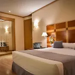 Senator Parque 4*