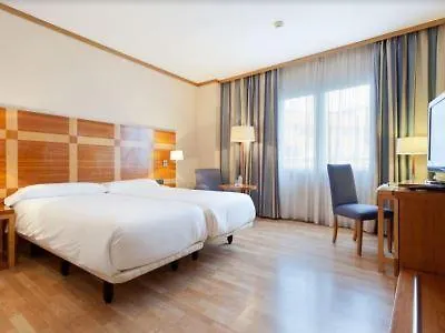 Senator Parque מלון 4*