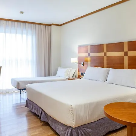 Senator Parque מלון 4*